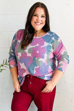 Load image into Gallery viewer, Beautiful You Magenta Floral Vintage Two Tone Knit Top