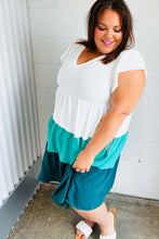 Load image into Gallery viewer, Seafoam & Emerald Tiered Frill Sleeve Midi Dress