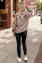 Load image into Gallery viewer, The Hide &amp; Chic Sweatshirt
